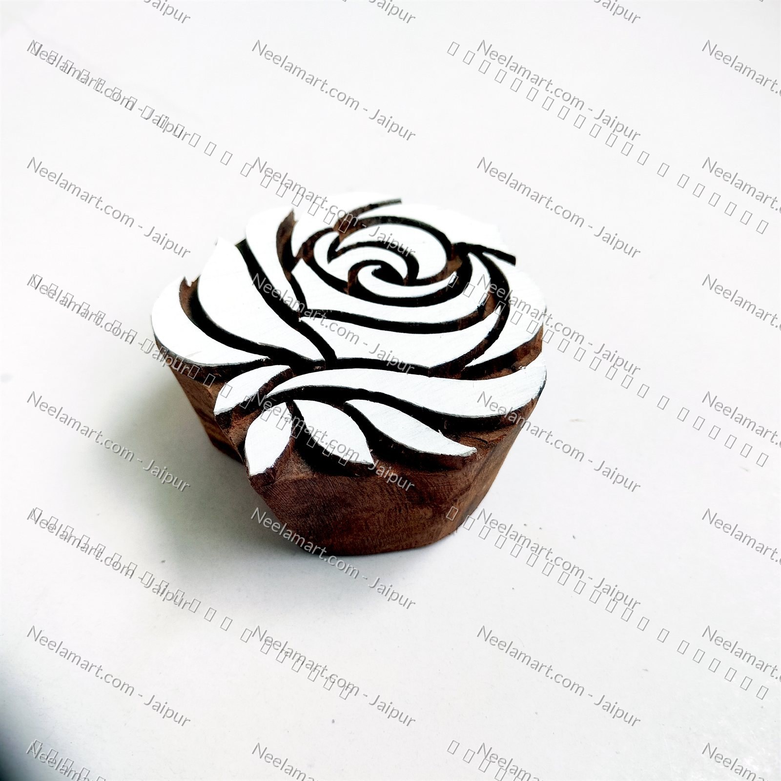 Intricate Rose Motif Wooden Block printed impression